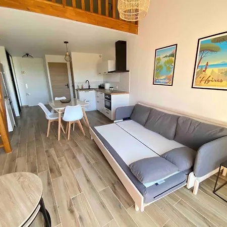 Appartement Acces Direct Mer Hyères Extérieur photo