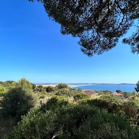 Appartement Acces Direct Mer Hyères Extérieur photo